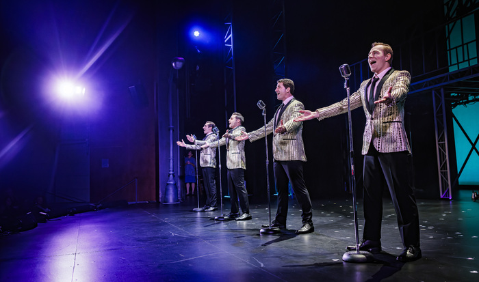 Review: JERSEY BOYS at ZACH  Image