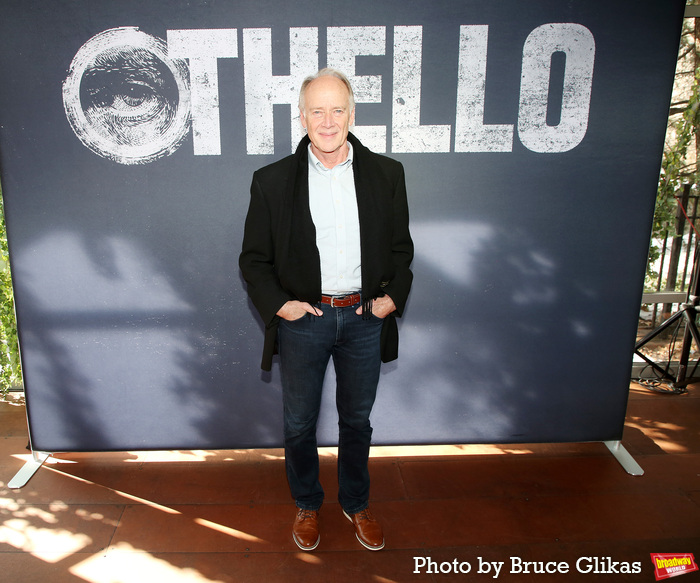 Photos: Denzel Washington, Jake Gyllenhaal, and the Cast of OTHELLO Meet the Press  Image