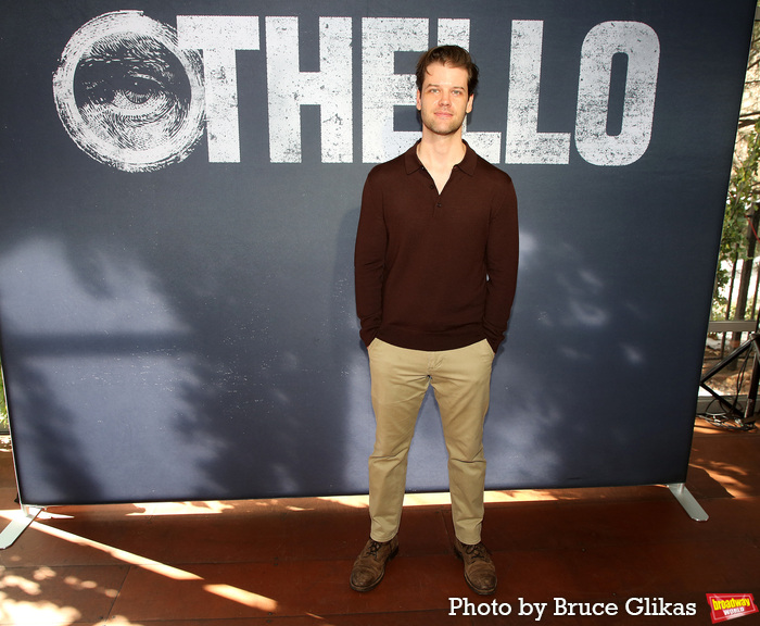 Photos: Denzel Washington, Jake Gyllenhaal, and the Cast of OTHELLO Meet the Press  Image