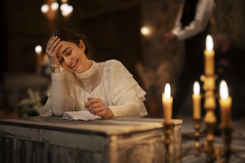 Review: THREE SISTERS, Sam Wanamaker Playhouse Image