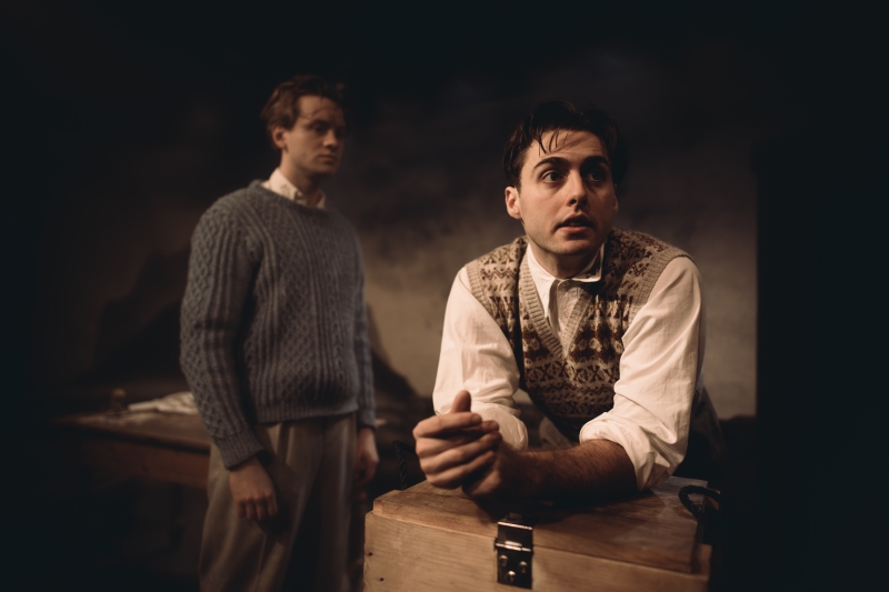 Review: OUTLYING ISLANDS, Jermyn Street Theatre  Image