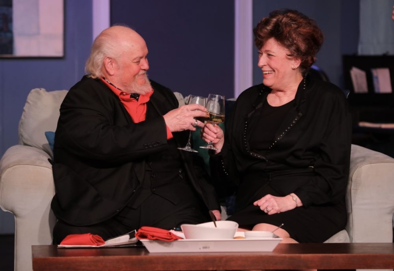 Review: SOCIAL SECURITY at Murry's Dinner Playhouse  Image