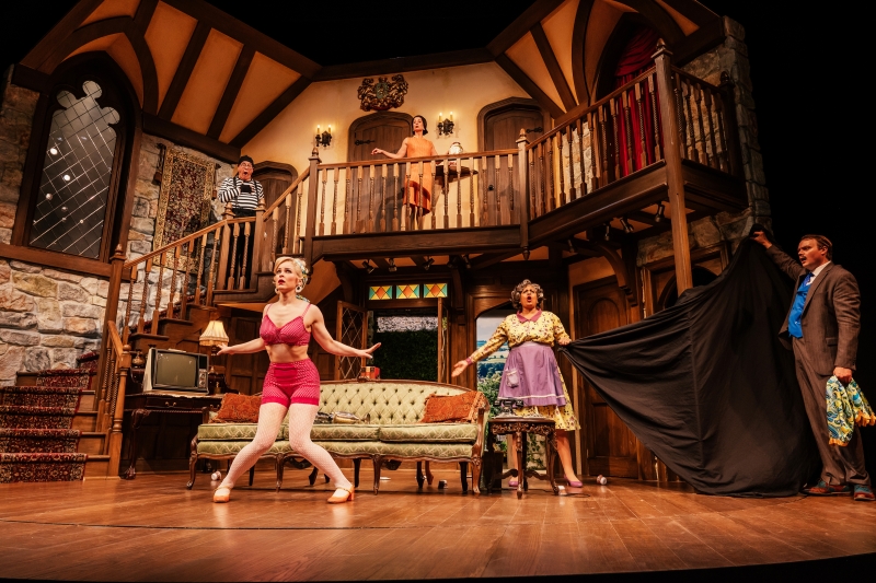 Review: NOISES OFF at the Geffen Playhouse  Image