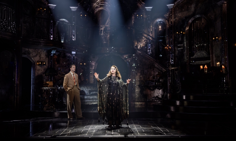 Review: SUNSET BOULEVARD Is A Must-See Musical Revival  Image