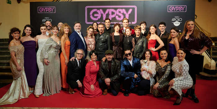 PHOTOS: Noche de estreno de GYPSY en Madrid, dirigido por Antonio Banderas  Image