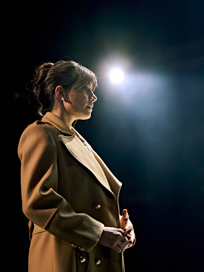 Photos: Jonathan Bailey and More in RICHARD II Image