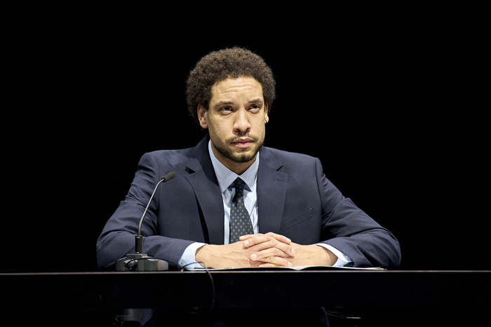 Photos: Jonathan Bailey and More in RICHARD II Image