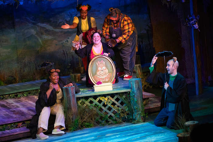 Photos: PETITE ROUGE – A CAJUN LITTLE RED RIDING HOOD At Synchronicity Theatre Image