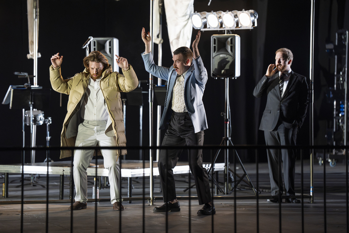 Photos: MARY QUEEN OF SCOTS At English National Opera Image
