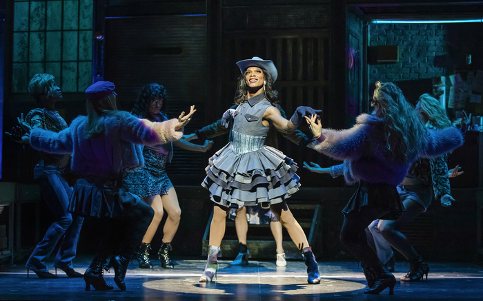 Photos: First Look At KINKY BOOTS New UK & Ireland Tour  Image