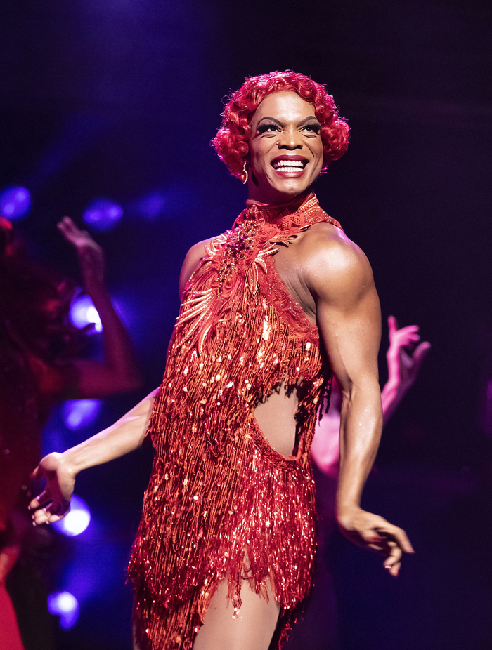 Photos: First Look At KINKY BOOTS New UK & Ireland Tour  Image