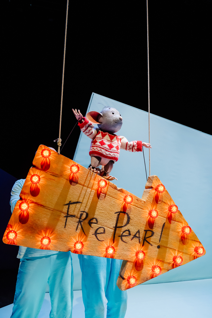 Photos: THERE'S A BEAR ON MY CHAIR World Premiere At Queen Elizabeth Hall  Image