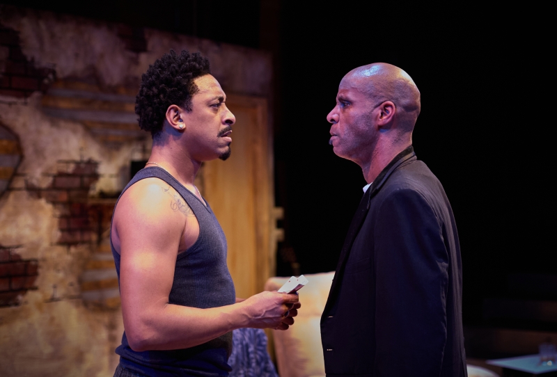 Review: TOPDOG/UNDERDOG at 4th Wall Theatre Co.  Image