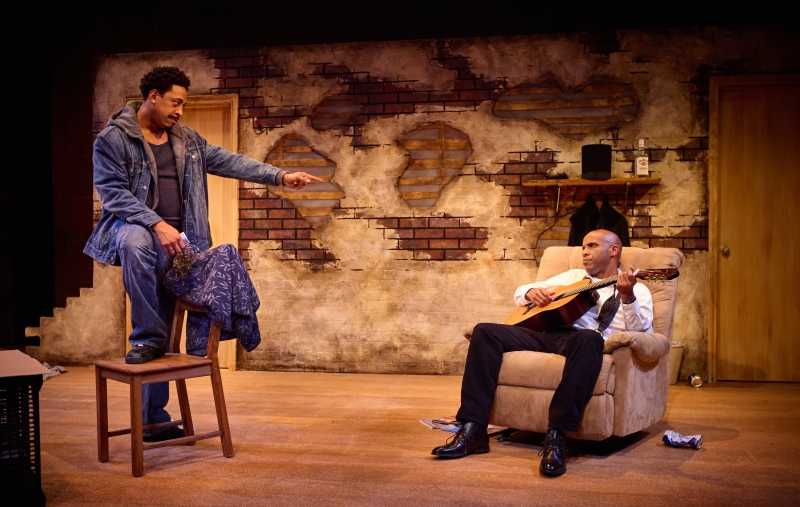 Review: TOPDOG/UNDERDOG at 4th Wall Theatre Co.  Image