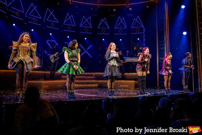 Photos: New SIX Queens Take First Bows on Broadway  Image