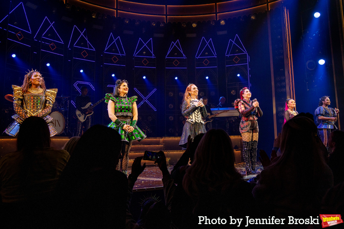 Photos: New SIX Queens Take First Bows on Broadway Image