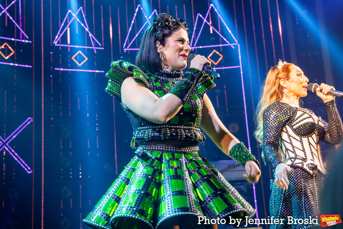 Photos: New SIX Queens Take First Bows on Broadway  Image