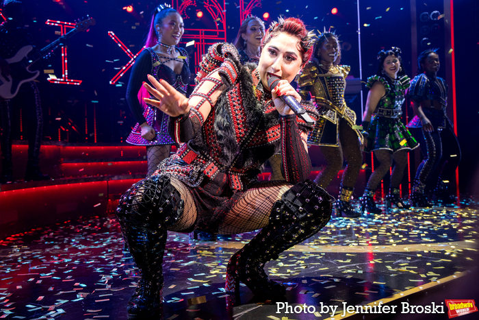 Photos: New SIX Queens Take First Bows on Broadway  Image