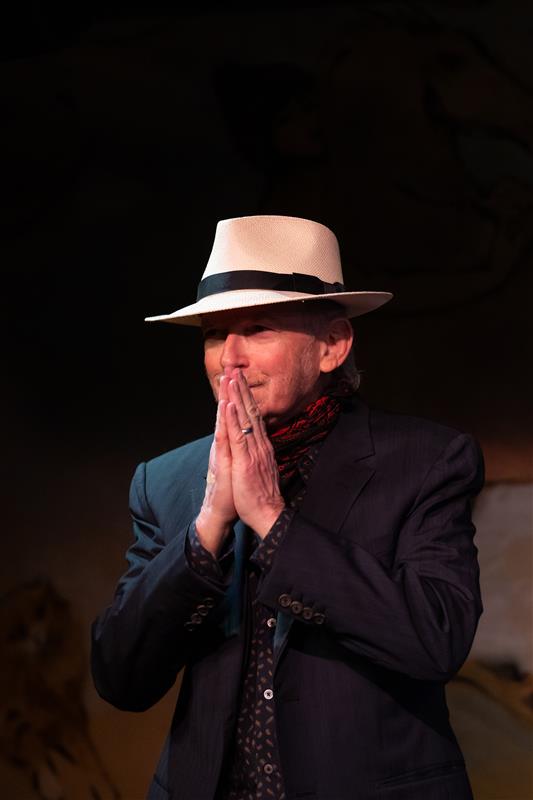 Review: Benmont Tench's Rapturous Café Carlyle Debut Hits All of the Highlights  Image