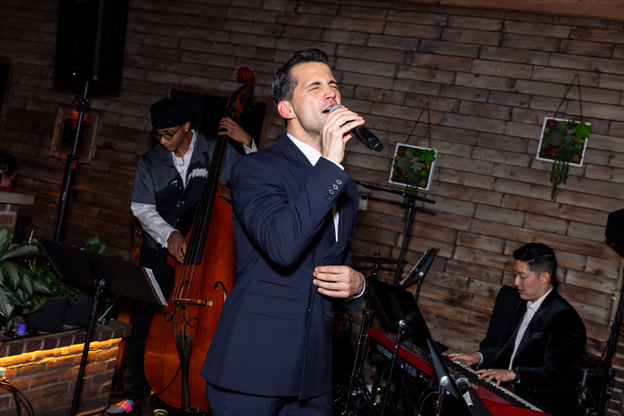 Photos: Darren Criss, Sara Bareilles & More Attend MAYBE HAPPY VALENTINE'S With Dez Duron  Image