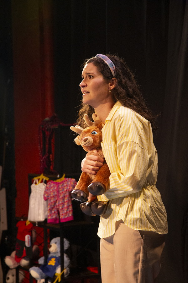 Photos: EMILY D—STAR-CROSSED EMPLOYEE At The Tank Image