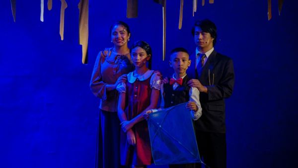 Review: Global Jaya's Mary Poppins Jr. is Supercalifragilisticexpialidocious  Image