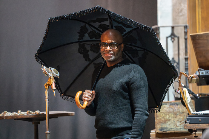 Photos: HADESTOWN London New Cast in Rehearsal Image