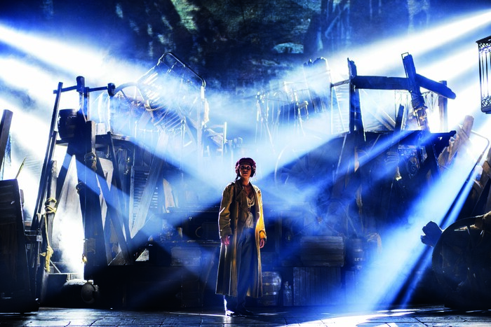 Photos: LES MISERABLES Extends in London; New Photos  Image