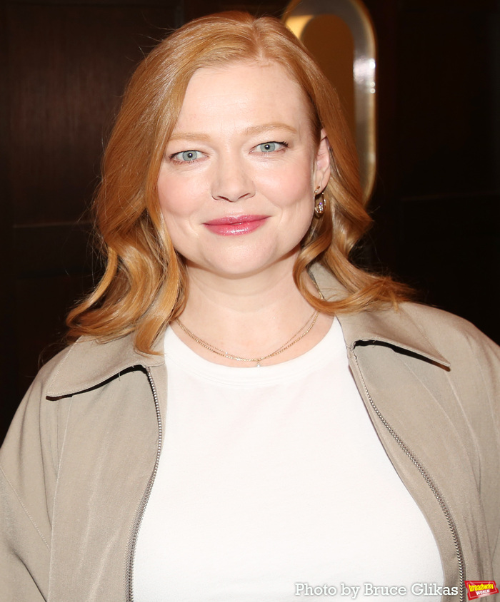 Photos: Sarah Snook Is Getting Ready for Her Broadway Debut  Image