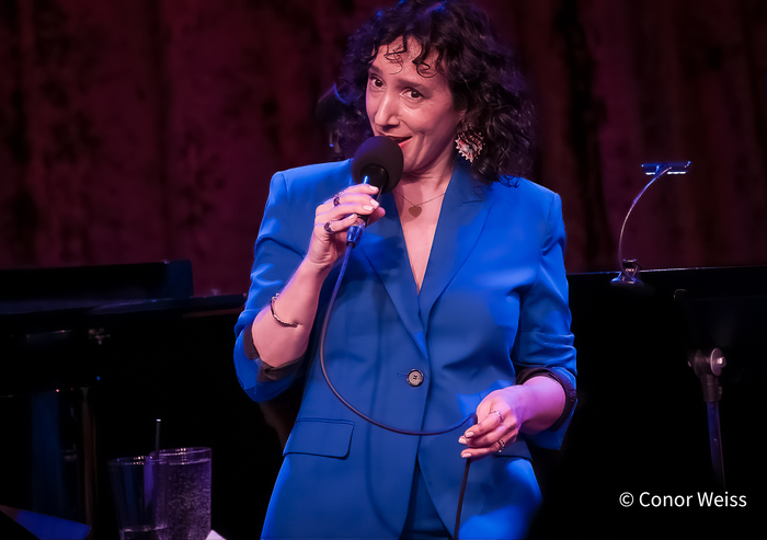 Photos: See Highlights from Gabrielle Stravelli's Stunning Show at Birdland  Image