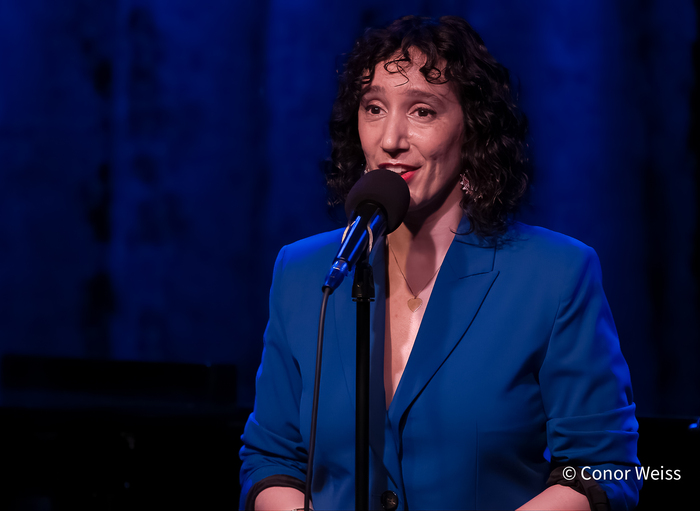 Photos: See Highlights from Gabrielle Stravelli's Stunning Show at Birdland  Image