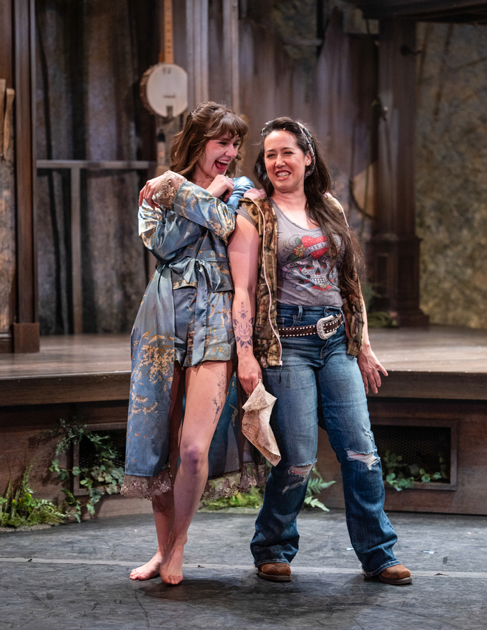 Photos: ROMEO AND JULIET at Milwaukee Repertory Theater  Image