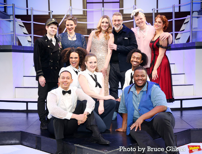 Photos: Joey Fatone Visits TITANIQUE Off-Broadway Image