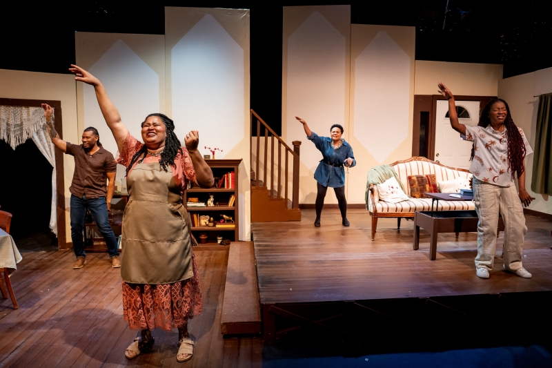 Review: FAIRVIEW at Ground Floor Theatre Image