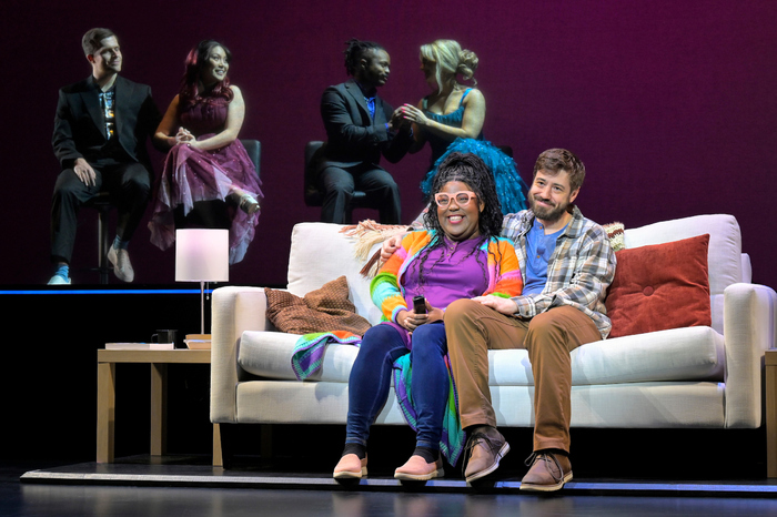 Photos: NOBODY LOVES YOU At American Conservatory Theater  Image