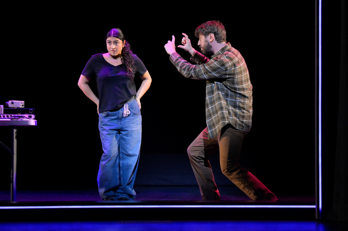 Photos: NOBODY LOVES YOU At American Conservatory Theater  Image