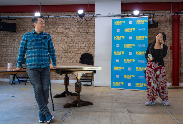 Photos: KIM'S CONVENIENCE UK Tour in Rehearsal Image