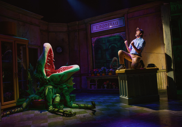 Exclusive Photos: Elizabeth Gillies & Milo Manheim Shine in LITTLE SHOP OF HORRORS Off-Broadway Image