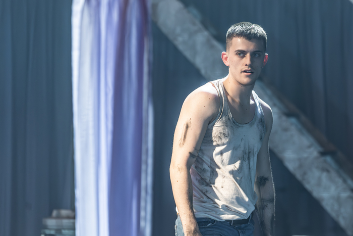 Photos: A STREETCAR NAMED DESIRE At Sheffield Theatres  Image