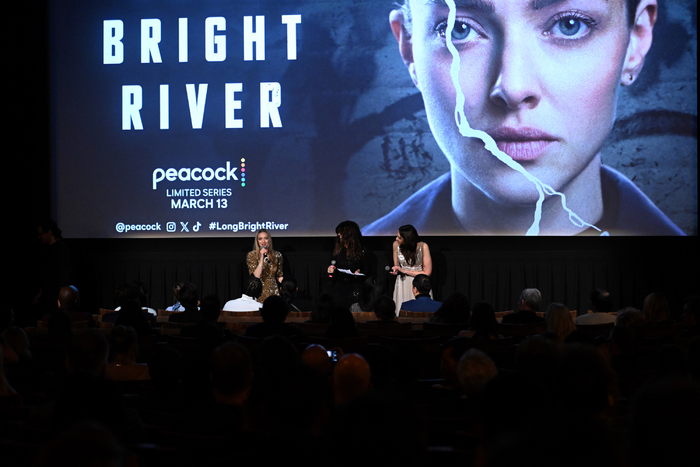 Photos: Amanda Seyfried & More at LONG BRIGHT RIVER New York Premiere Image