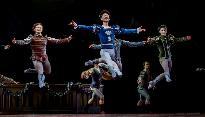 Review/Photos: SWAN LAKE at Academy Of Music Image