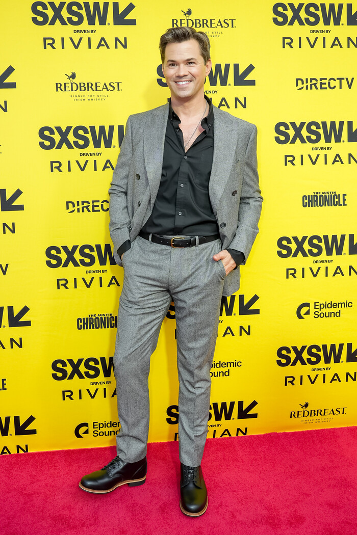 Photos: Andrew Rannells & More Attend ANOTHER SIMPLE FAVOR Premiere Image