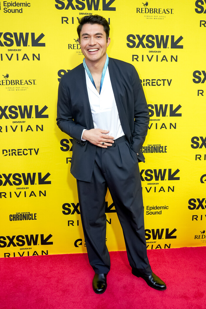 Photos: Andrew Rannells & More Attend ANOTHER SIMPLE FAVOR Premiere Image