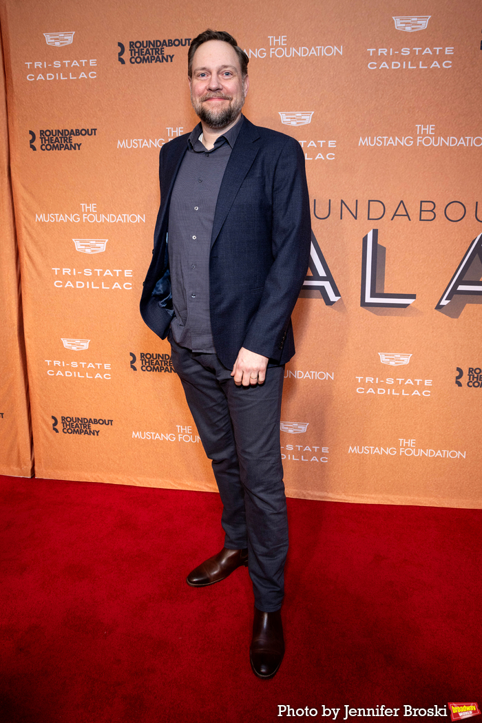 Photos: Roundabout Honors Danny DeVito at 2025 Gala  Image