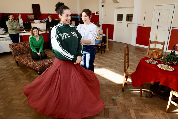 Photos: LITTLE WOMEN UK Tour In Rehearsal Image