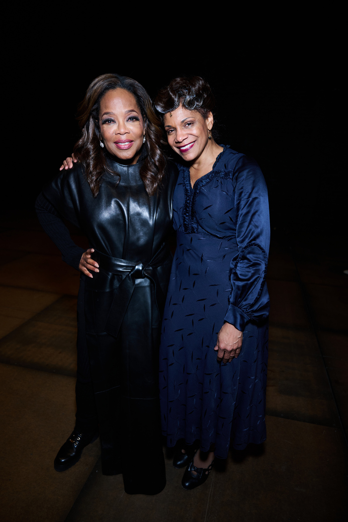 Photos: GYPSY Welcomes Oprah Winfrey For A Backstage Visit Image