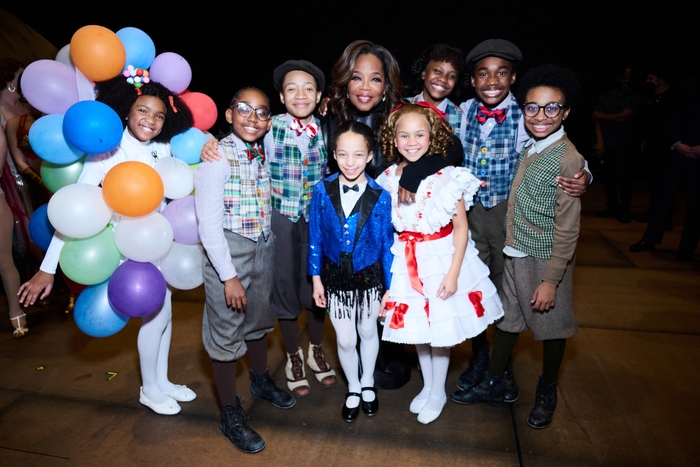 Photos: GYPSY Welcomes Oprah Winfrey For A Backstage Visit  Image