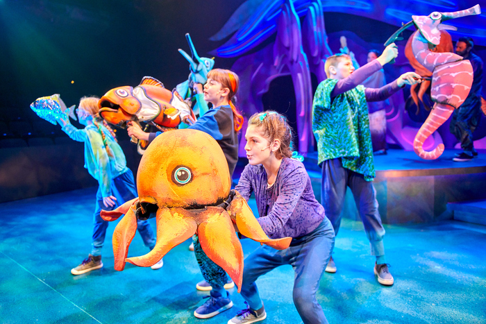 Photos: DISNEY'S FINDING NEMO At First Stage  Image