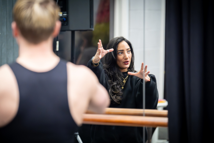 Photos: In Rehearsals for MURIEL'S WEDDING THE MUSICAL at Curve Theatre  Image