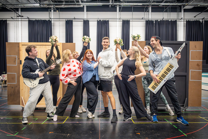 Photos: In Rehearsals for MURIEL'S WEDDING THE MUSICAL at Curve Theatre  Image